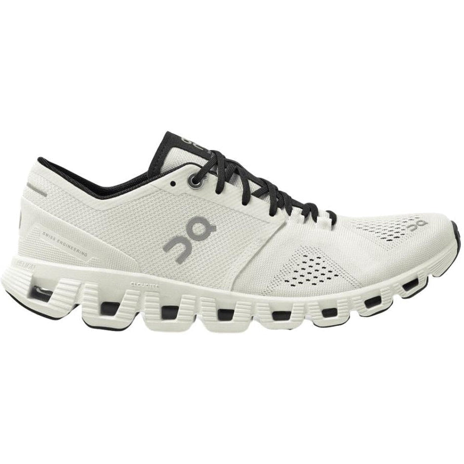 Women's On Cloud X, White/Black, 8 B Medium