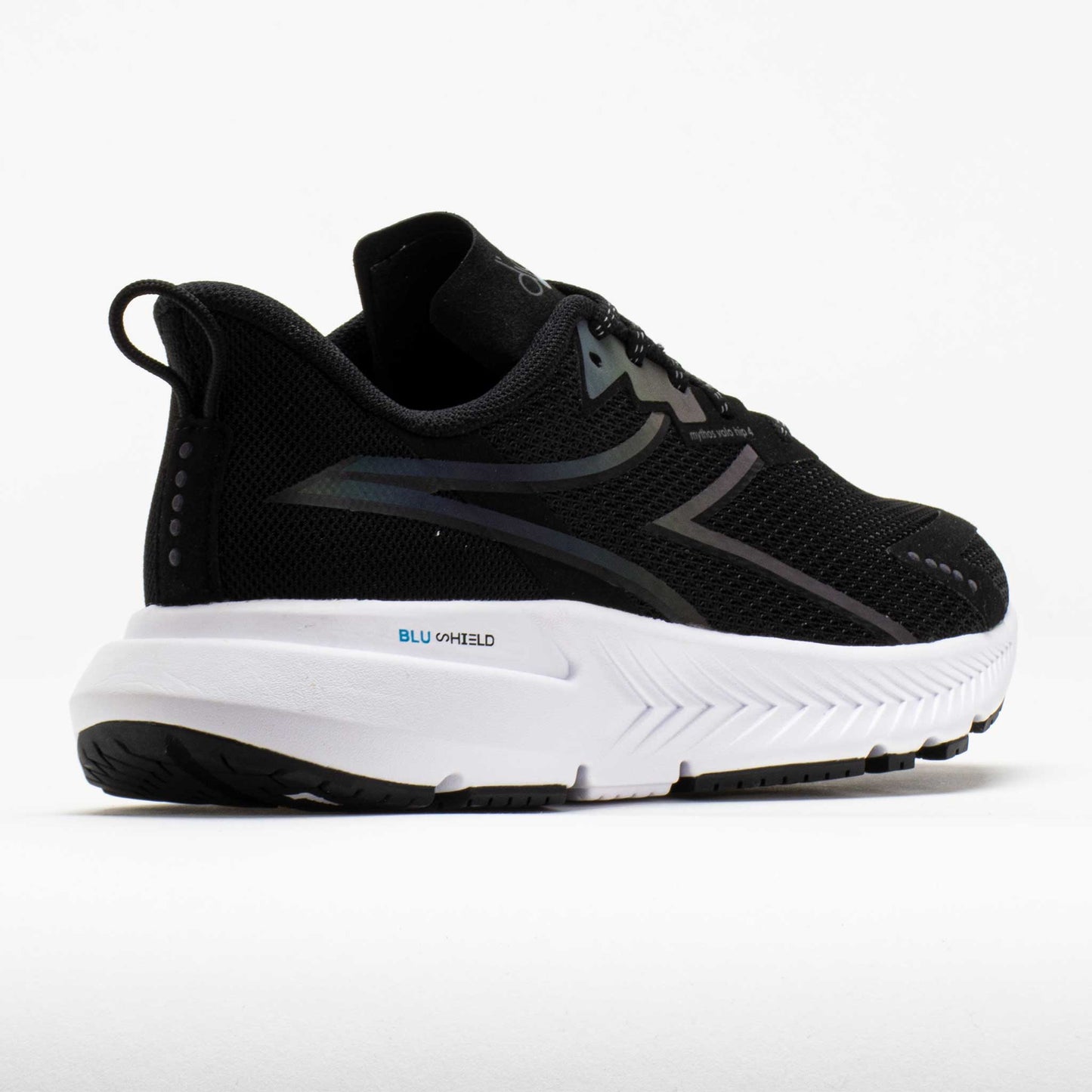 Diadora Mythos Blushield Volo 4 Hip Women's Black/ White