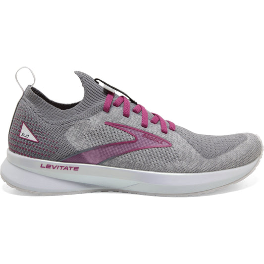 Women's Brooks Levitate Stealthfit 5, White/Grey/Baton Rouge, 9 B Medium