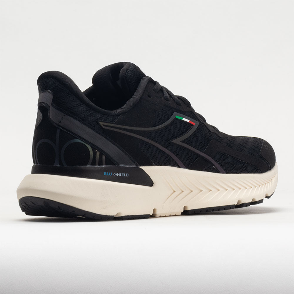 Diadora Mythos Blushield Volo 3 Men's  Black/White