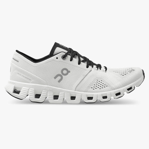 Women's On Cloud X, White/Black, 10.5 B Medium